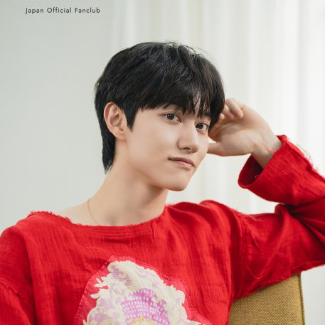 A moment captured by a fan of Kwak Dongyeon