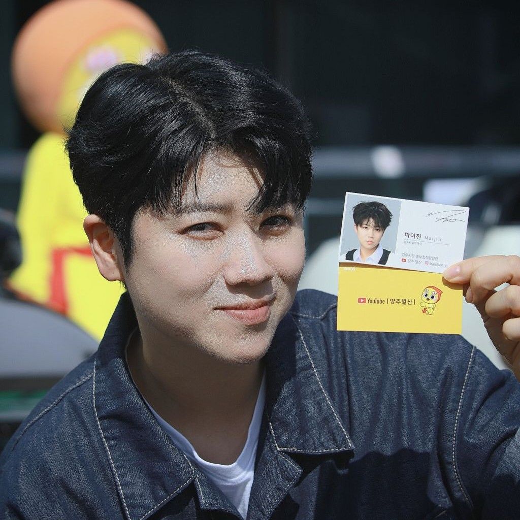 Recent activity shot of Ma Ijin