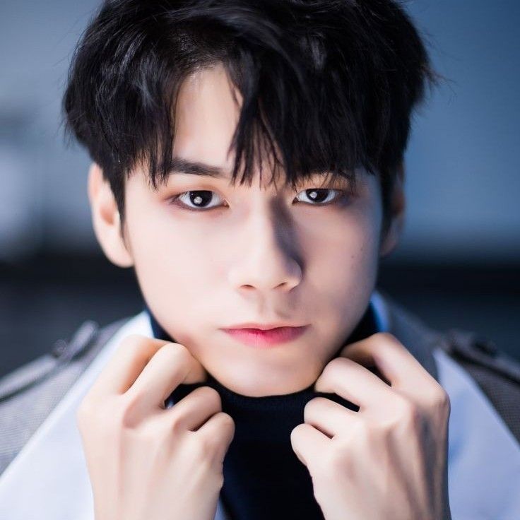 옹성우의 비하인드 컷