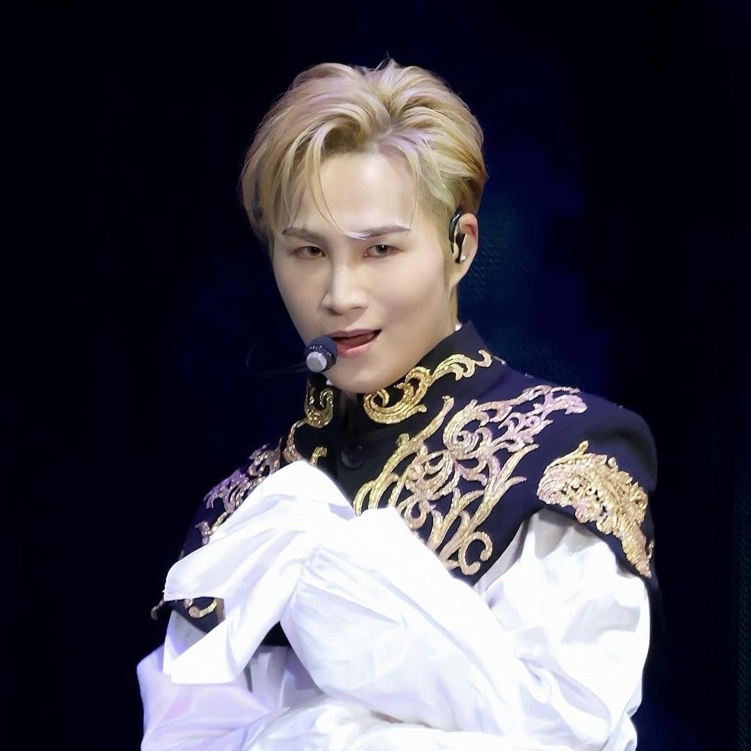 김희재의 최신 사진