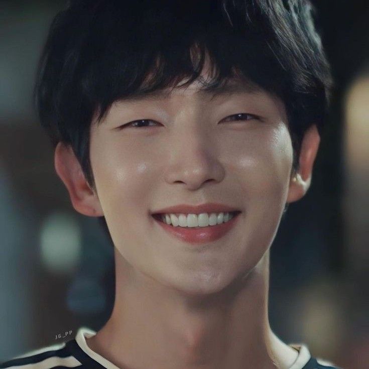 Recent activity shot of Lee Joongi