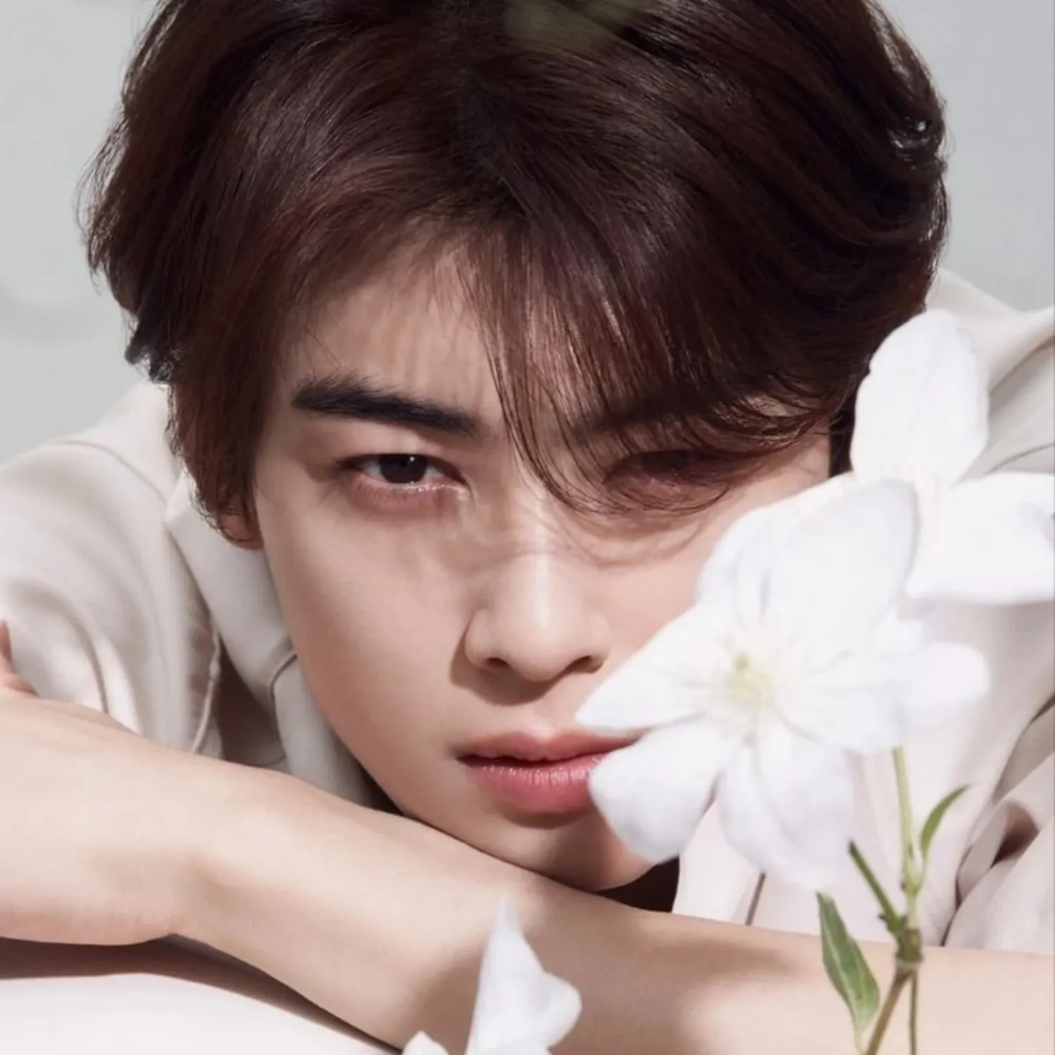 A moment captured by a fan of Cha Eunwoo