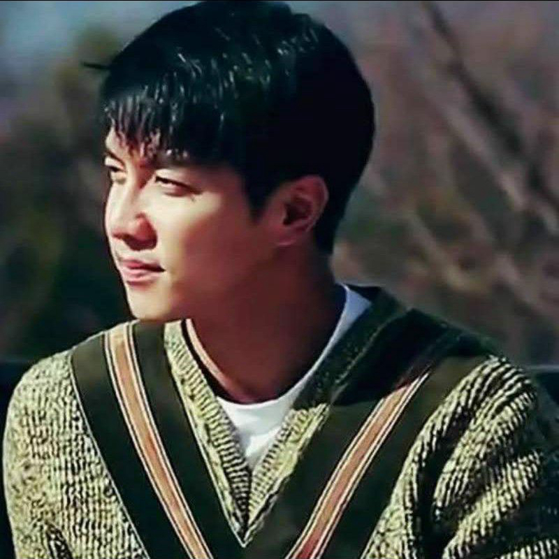 李升基的近期活动照