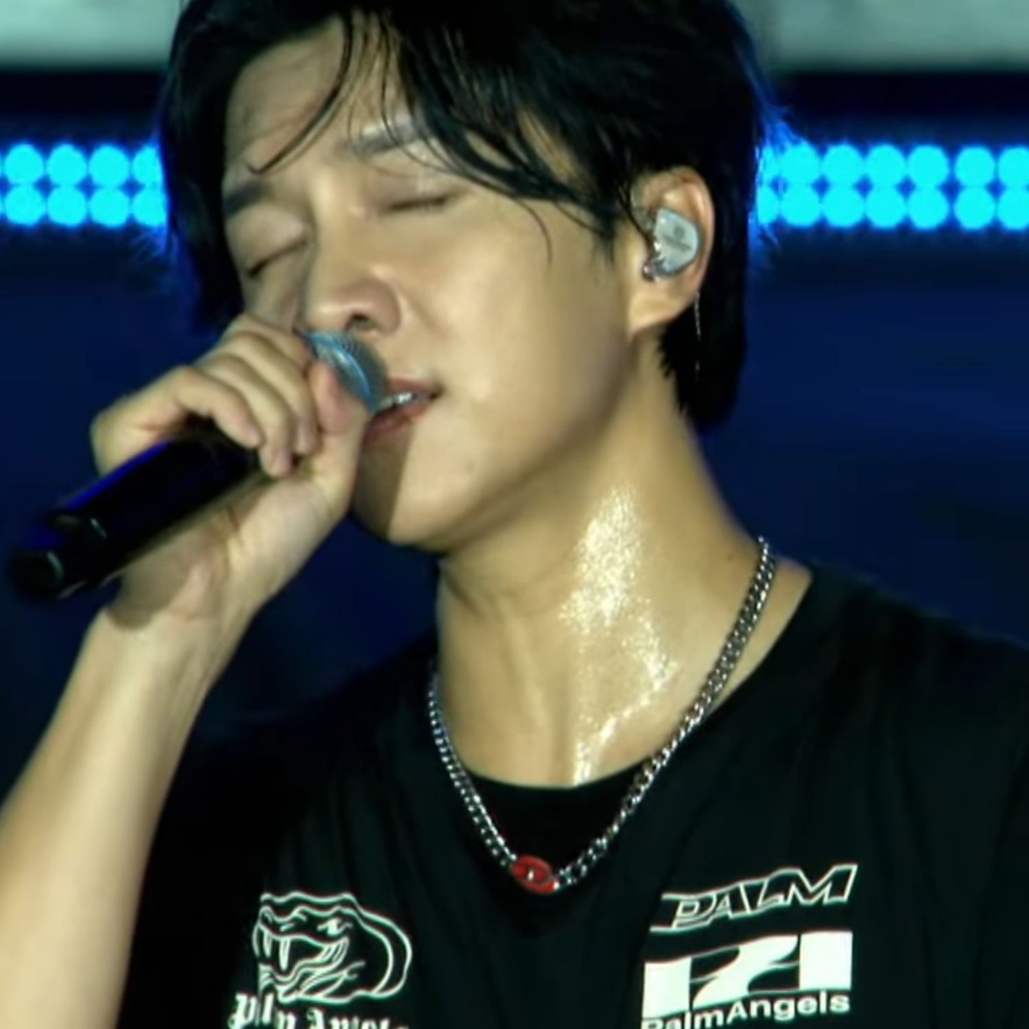 Cuplikan di balik layar dari Lee Seunggi