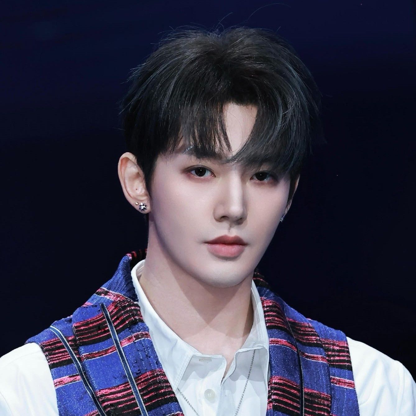 Recent activity shot of Deng Wei