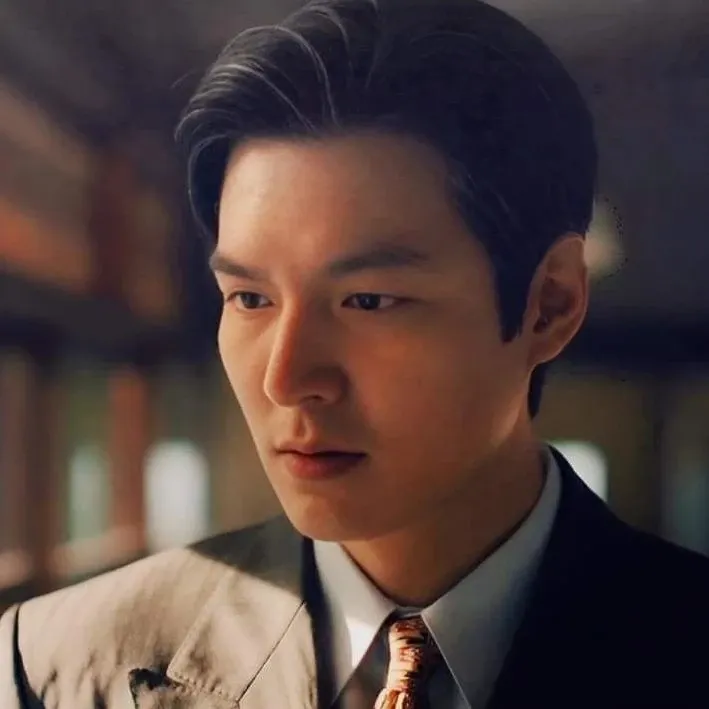 Recent activity shot of Lee Minho