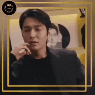 イ・ミンホの最近の活動ショット