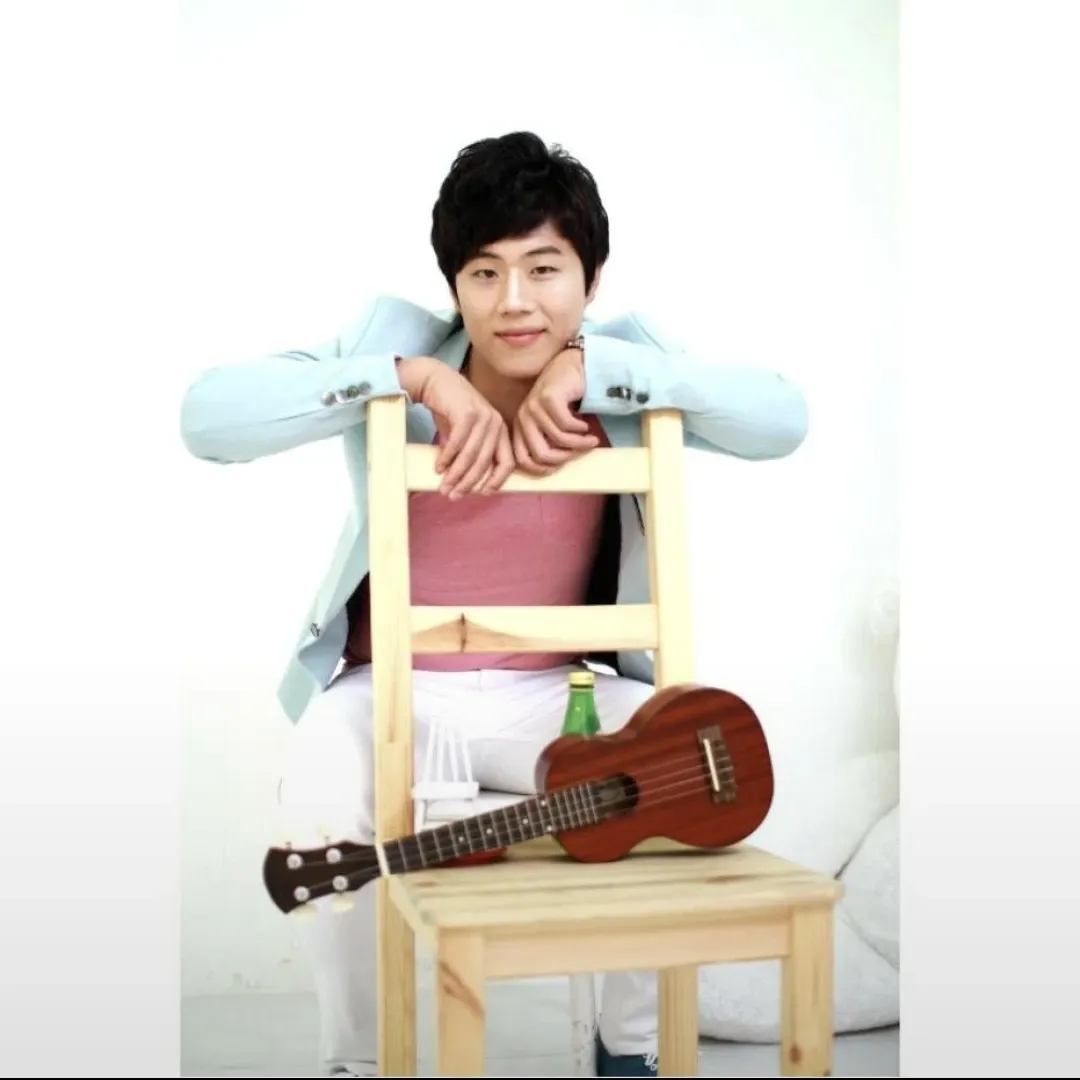 Recent activity shot of Jin Haesung