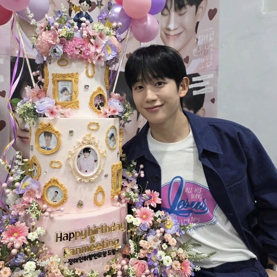 丁海寅的近期活動照