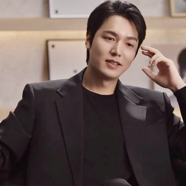 Latest photo of Lee Minho