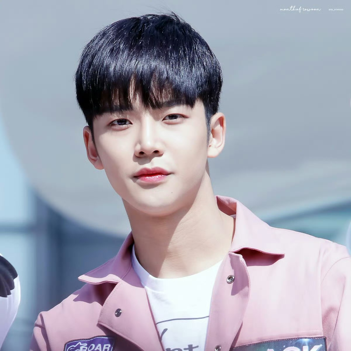 로운 최근 활동샷