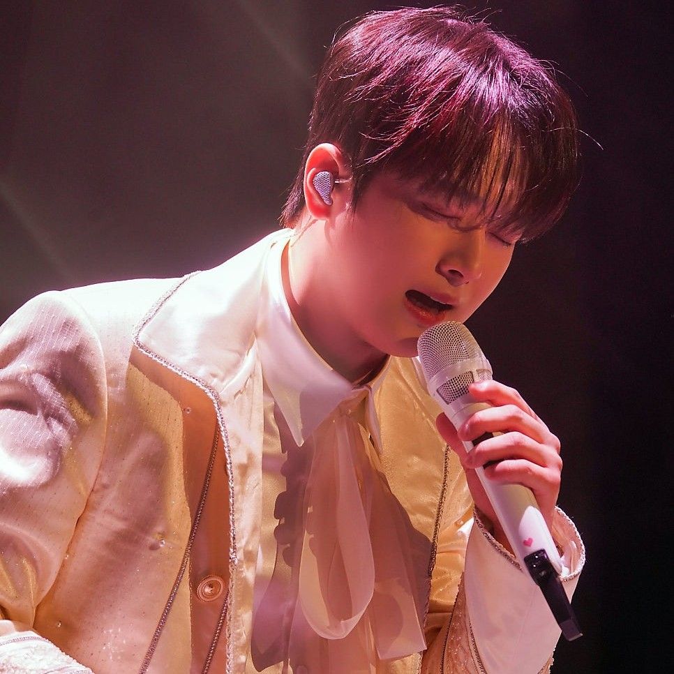 Foto terbaru dari Lee Chanwon