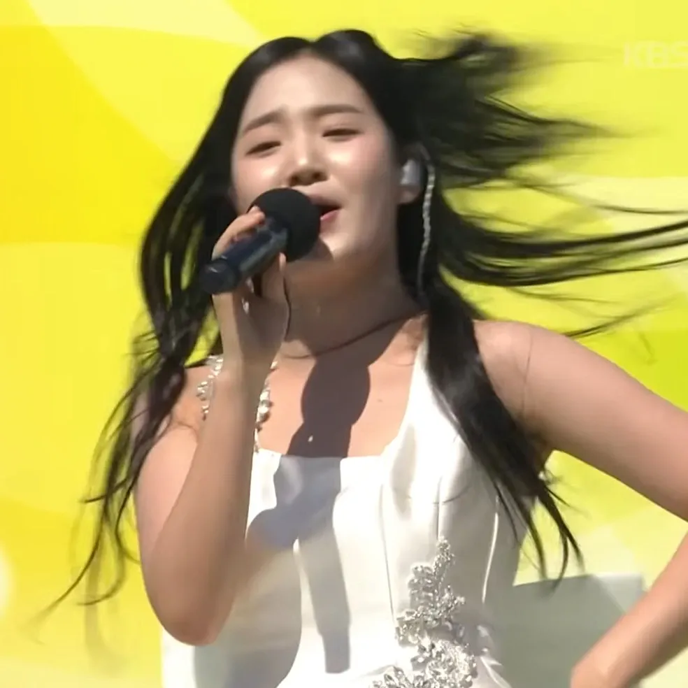 김태연의 비하인드 컷