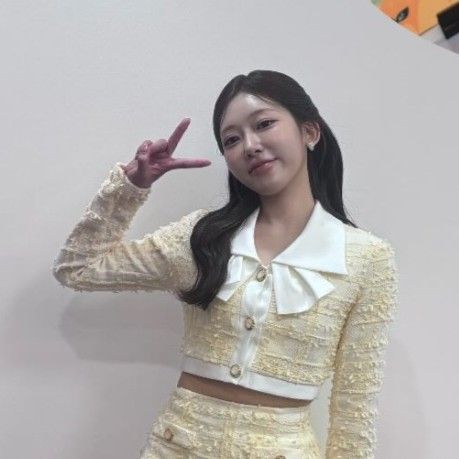 Recent activity shot of Gil Ryeowon