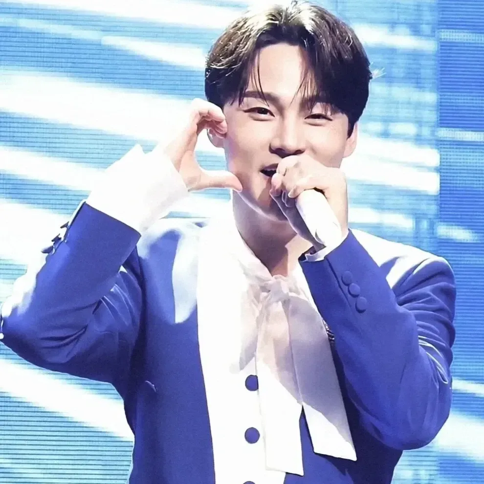 박서진 최근 활동샷