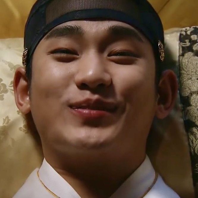 金秀贤的幕后花絮