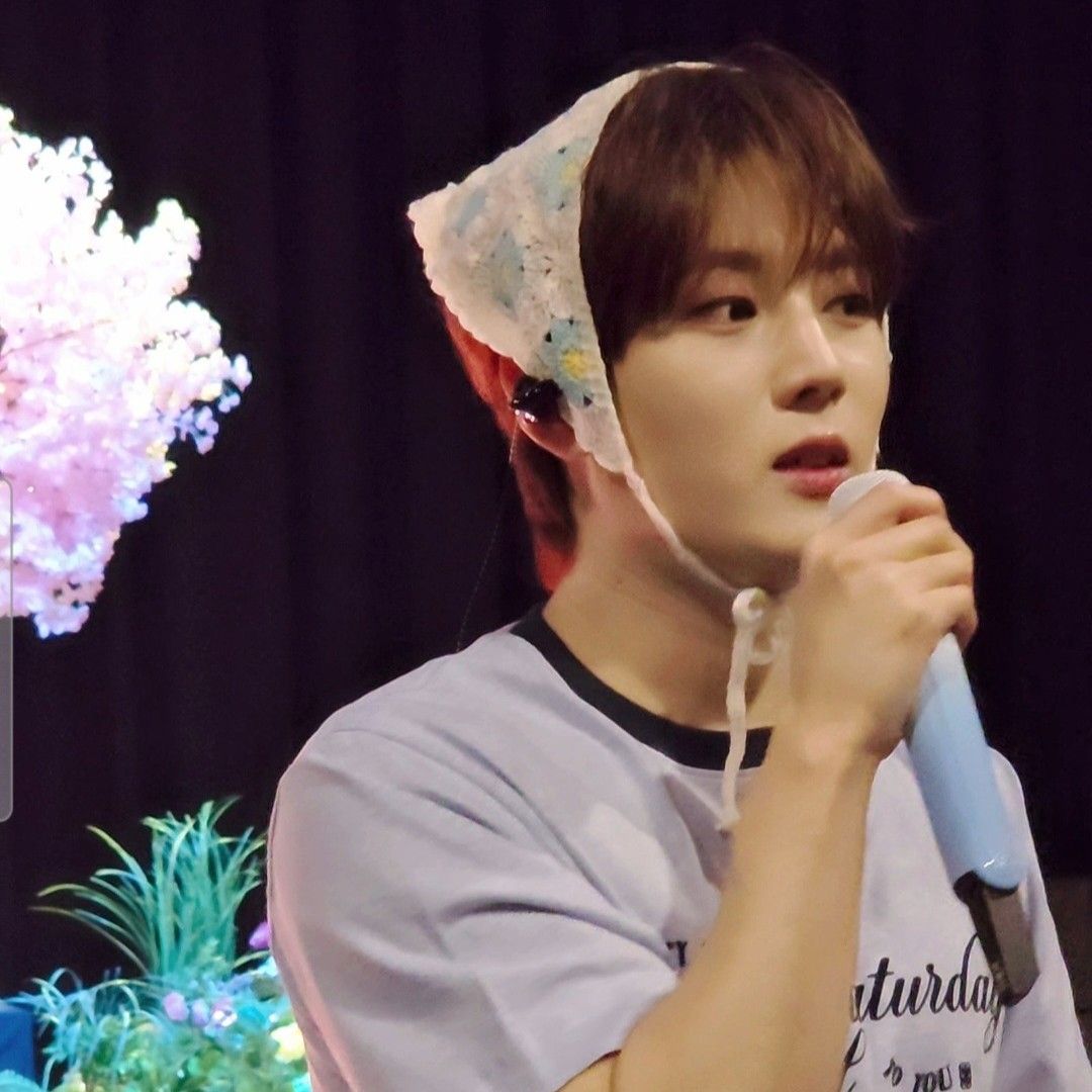 金俊贤的最新照片