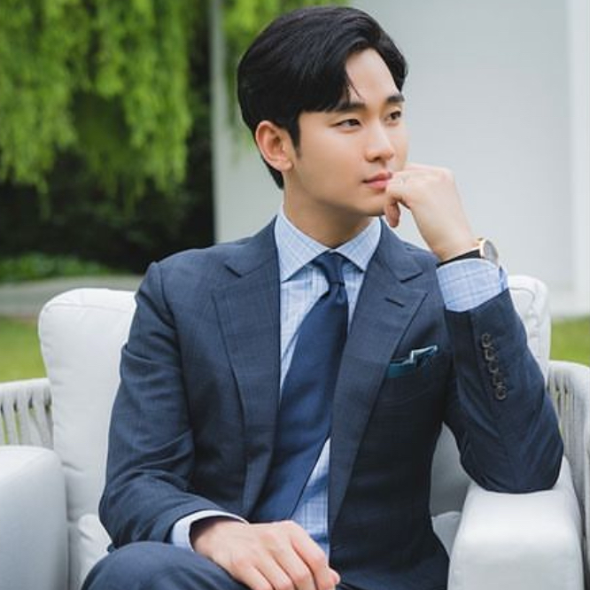 Recent activity shot of Kim Soohyun