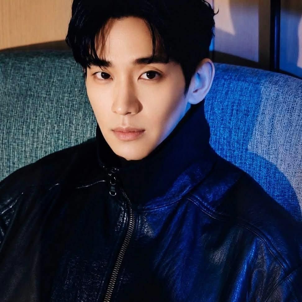 Recent activity shot of Kim Soohyun