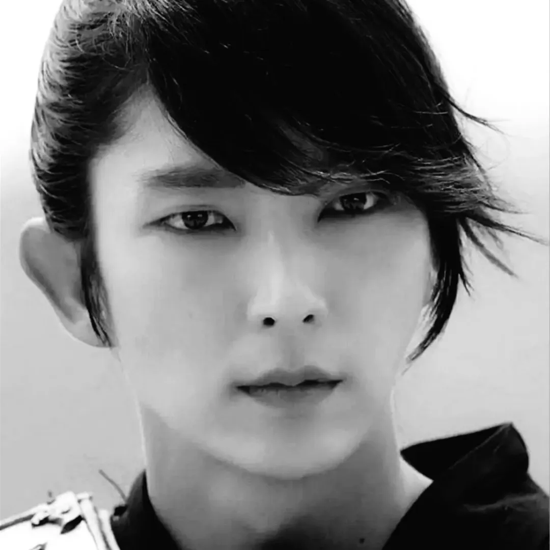 이준기 최근 활동샷