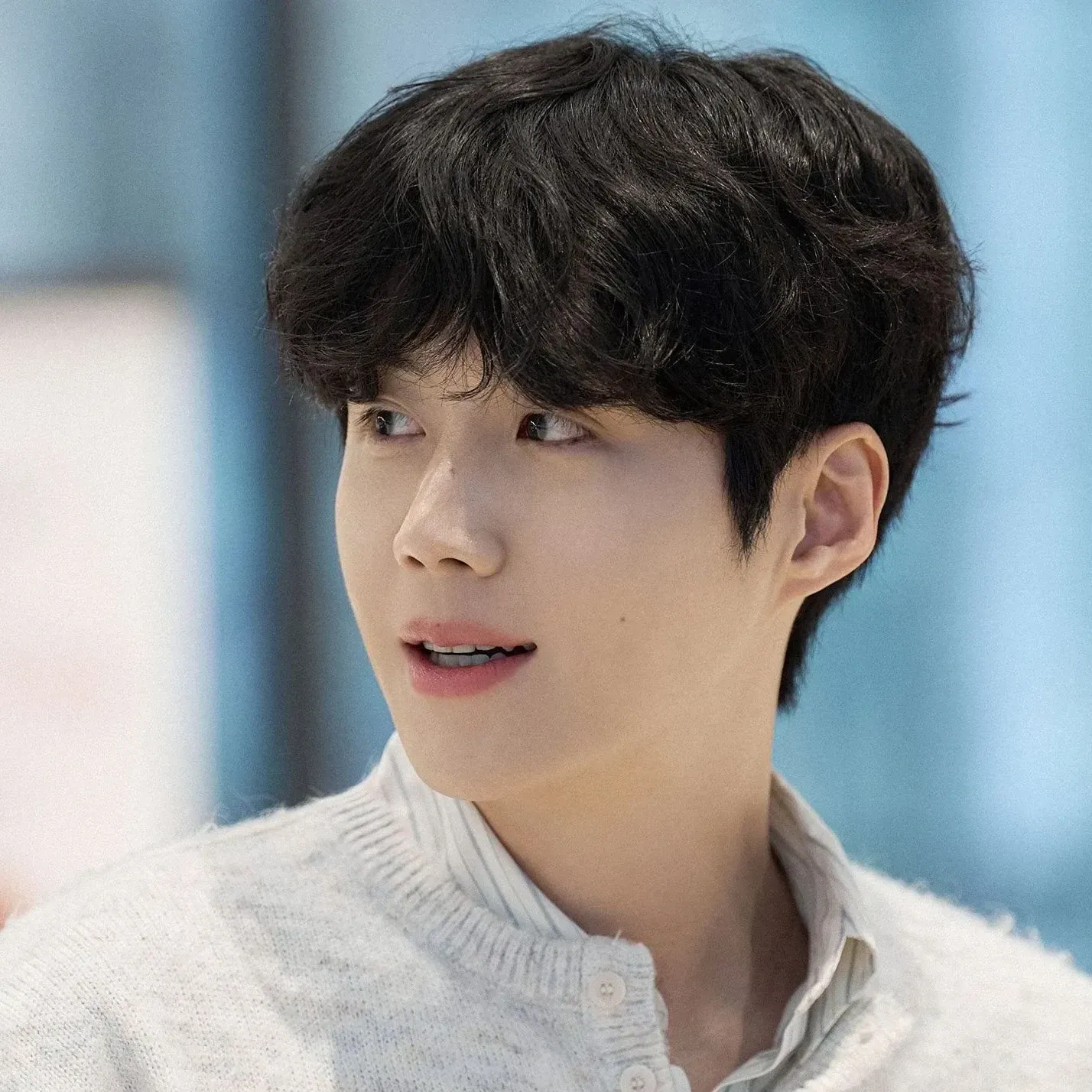 Latest photo of Kim Seonho