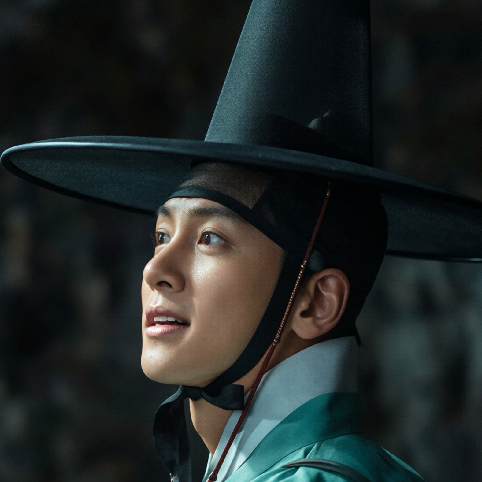 Behind-the-scenes cut of Ji Changwook