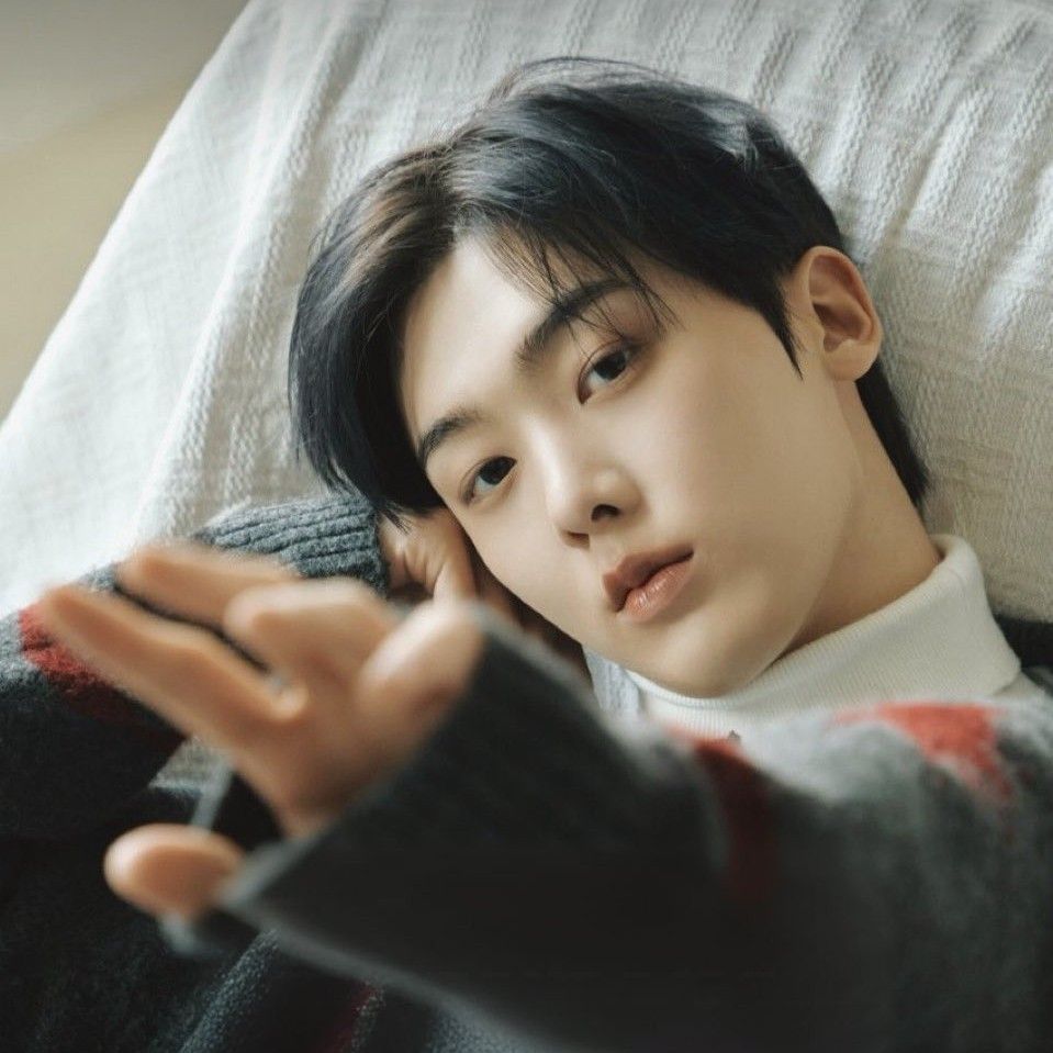 尹产贺的最新照片