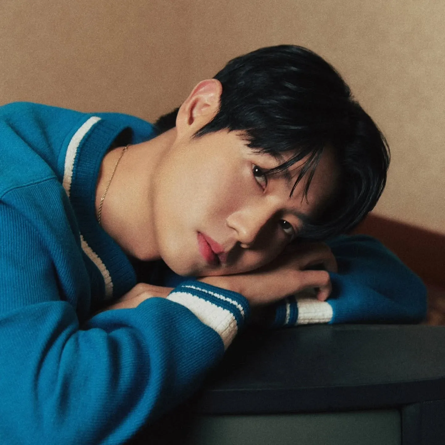 Behind-the-scenes cut of Son Taejin