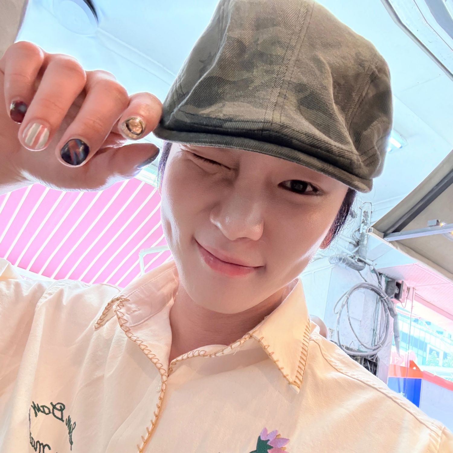 A moment captured by a fan of Key