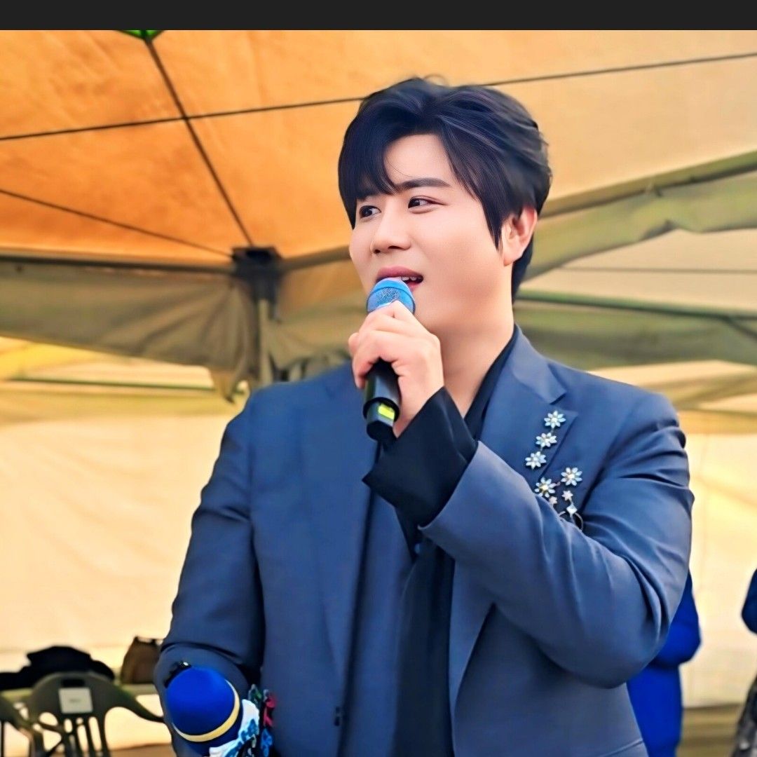 粉絲拍下的晉海成瞬間