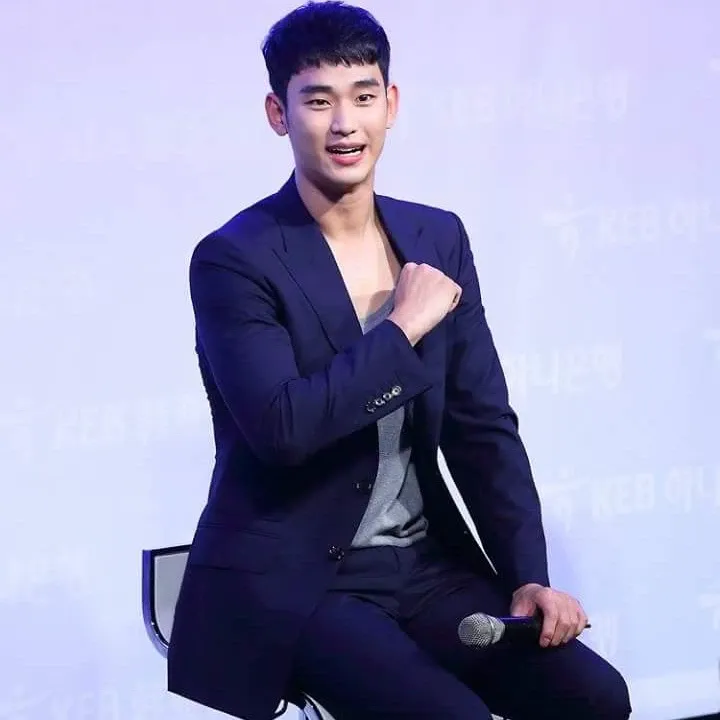 ファンが撮影したキム・スヒョンの瞬間