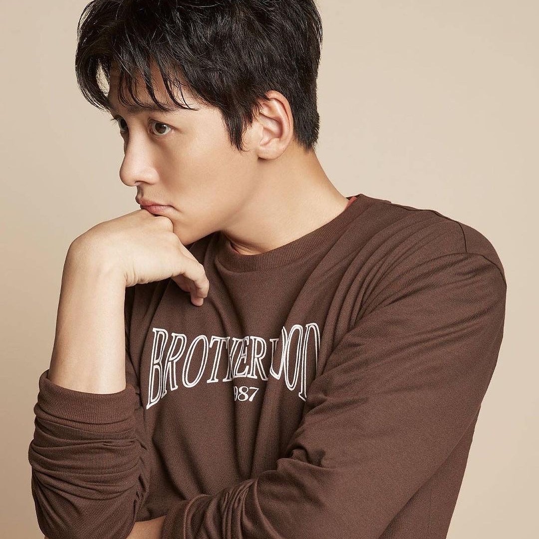 チ・チャンウクの最近の活動ショット