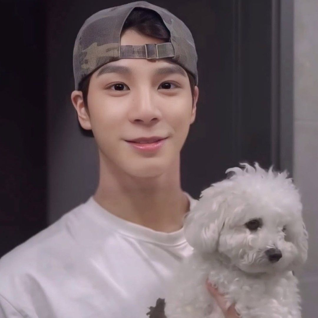 チョン・ドンウォンの最近の活動ショット