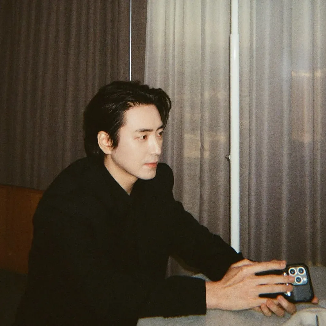 Recent activity shot of Lee Joonhyuk