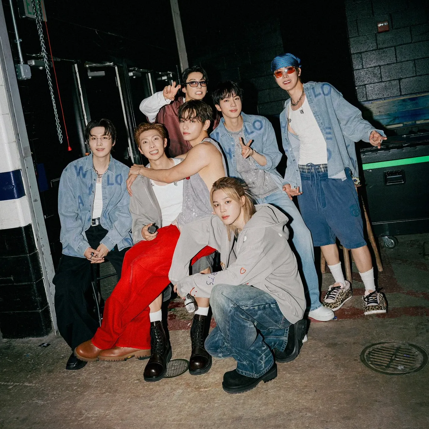 Recent activity shot of Kim Taehyung (V)