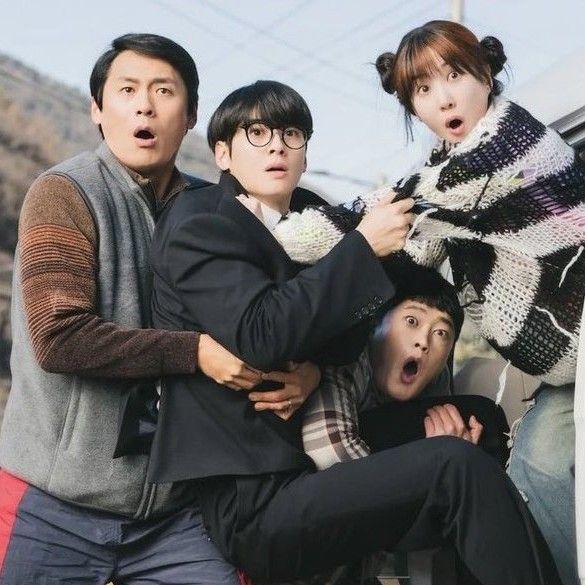 Latest photo of Cha Eunwoo