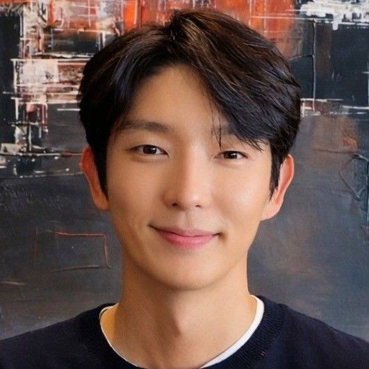 Recent activity shot of Lee Joongi