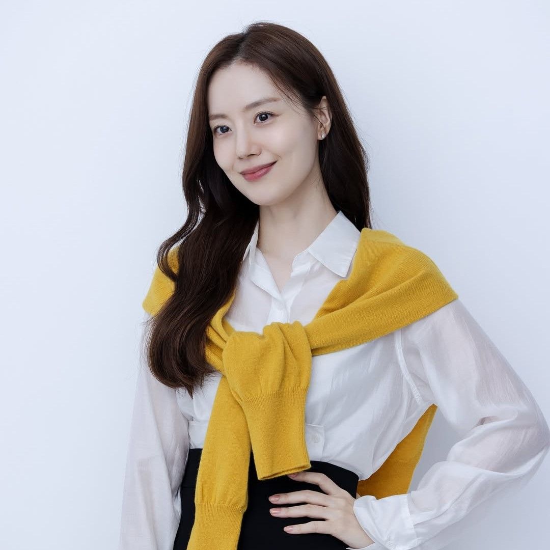 Latest photo of Moon Chaewon