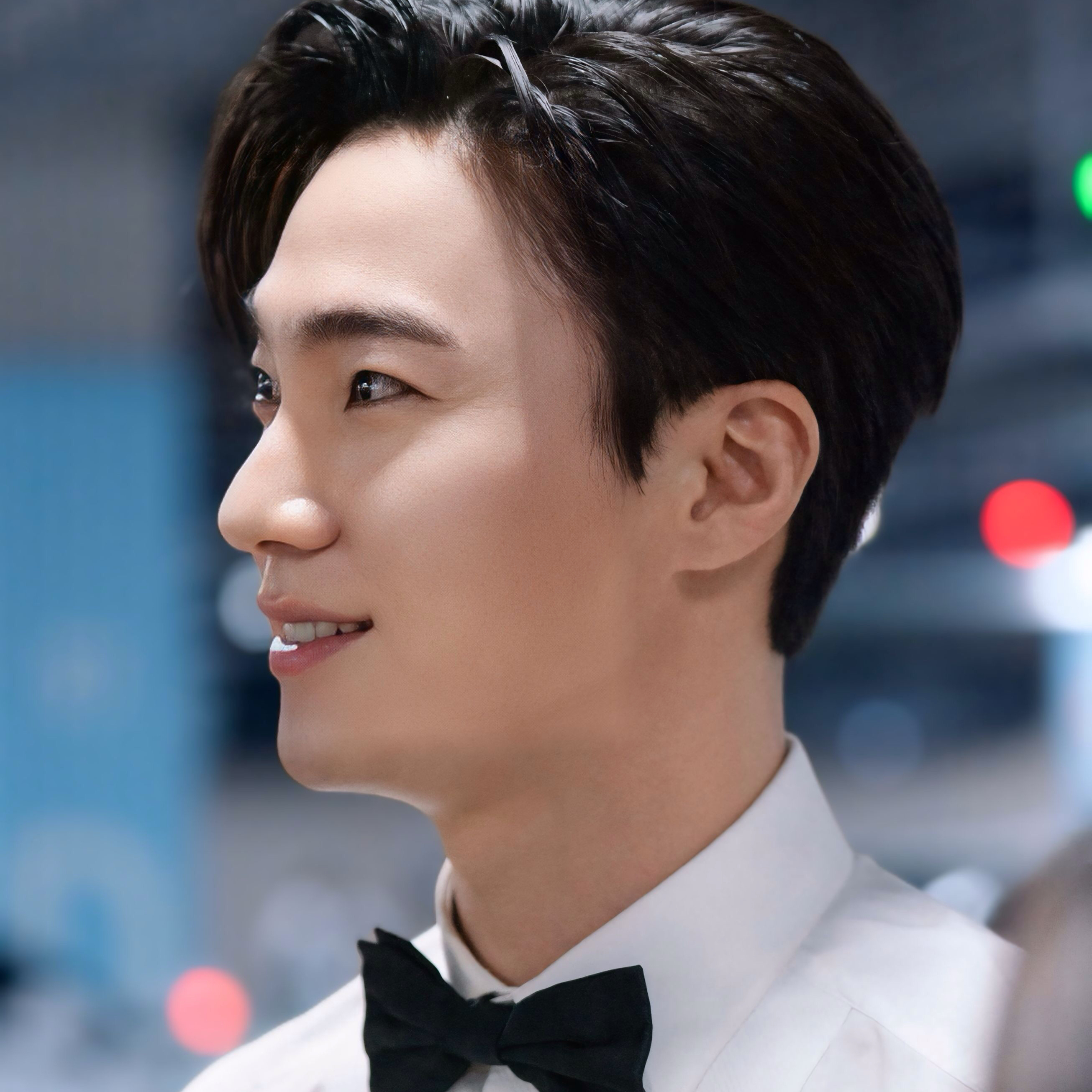 Behind-the-scenes cut of Lee Hongnae