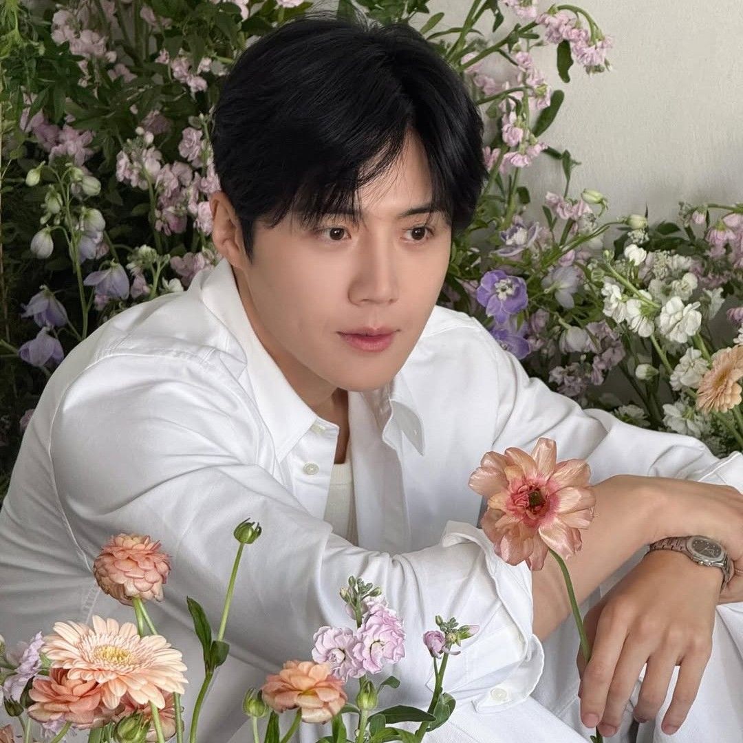 Recent activity shot of Kim Seonho