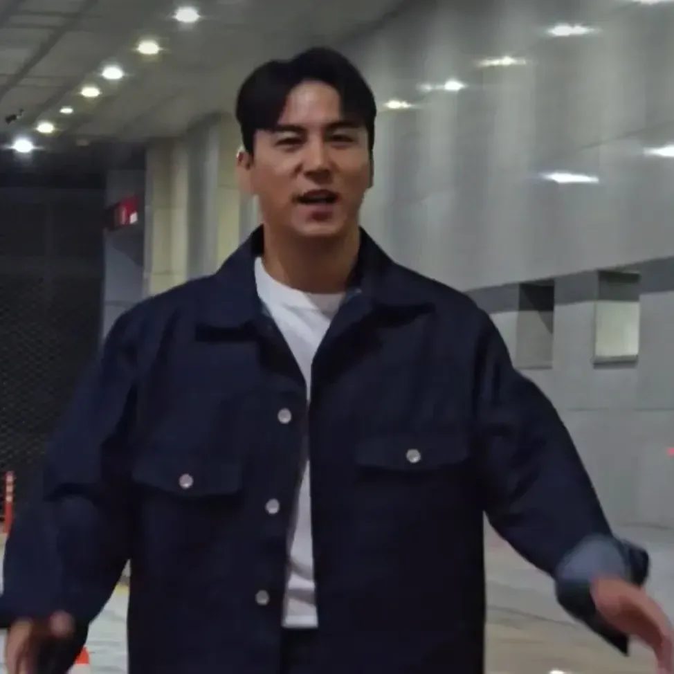 Foto kegiatan terbaru dari Jang Minho