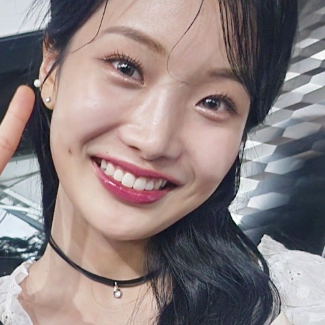 Recent activity shot of Kim Soyeon (2004)