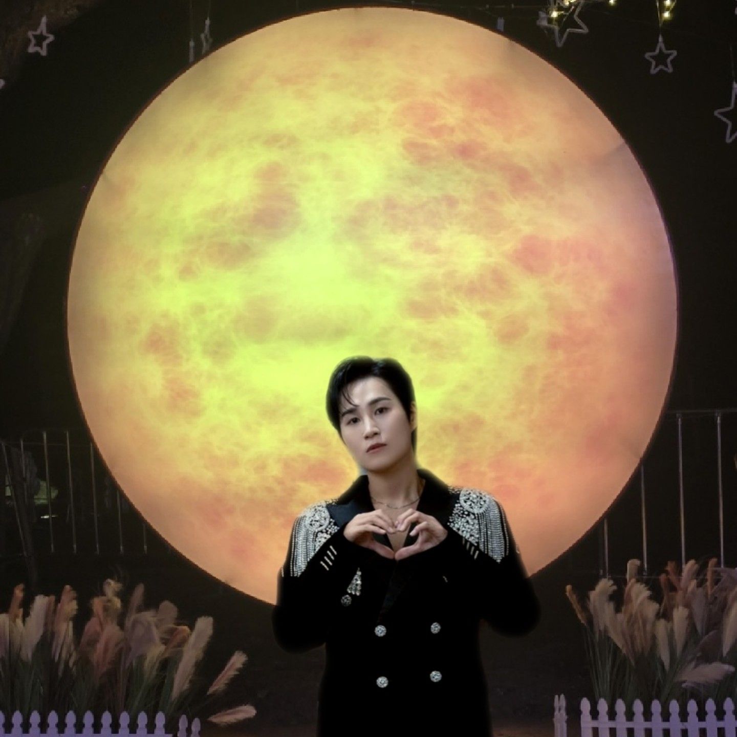 金熙栽的最新照片