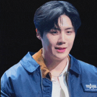 Behind-the-scenes cut of Kim Seonho