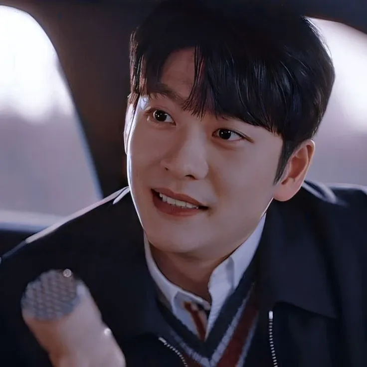 A moment captured by a fan of Kang Taeoh