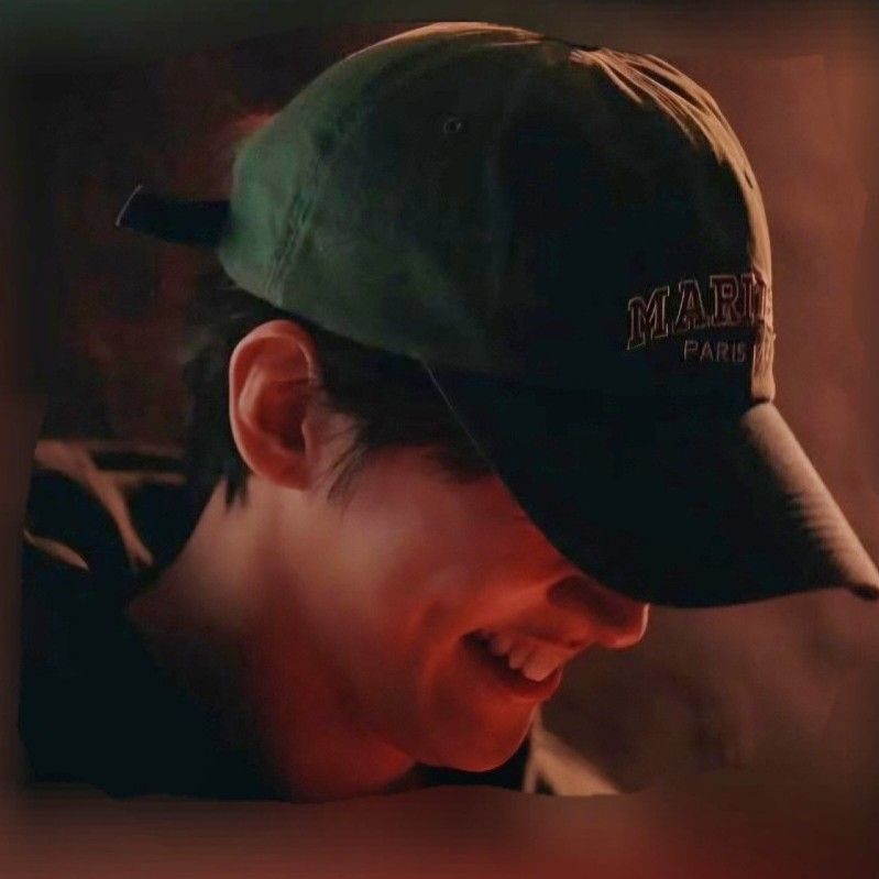 A moment captured by a fan of Lee Seungyoon