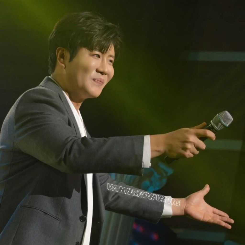 진해성의 비하인드 컷