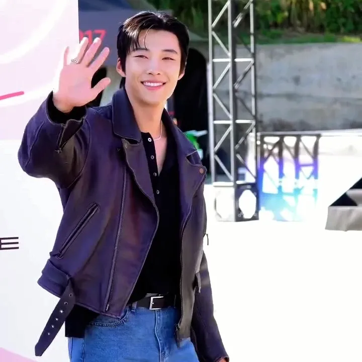 Recent activity shot of Woo Dohwan
