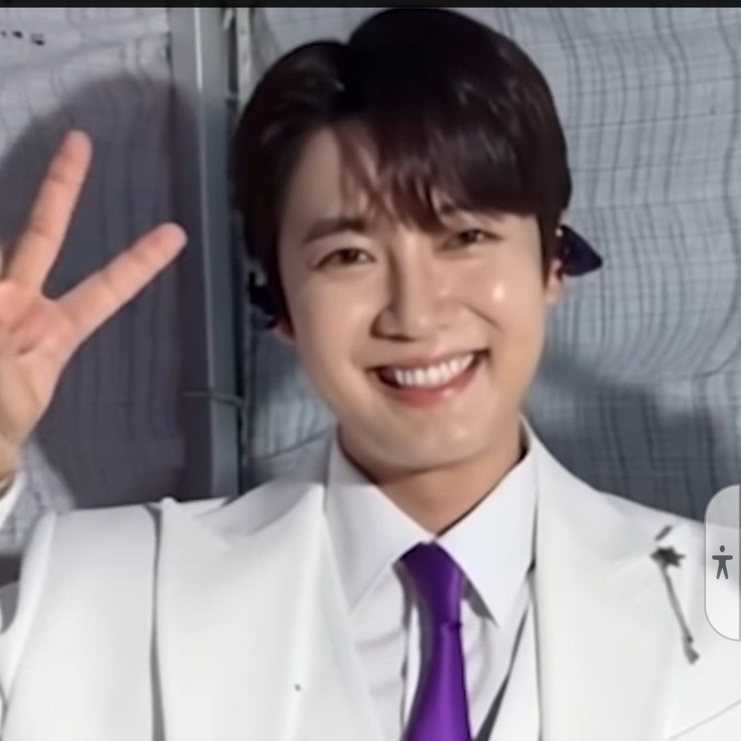 Recent activity shot of Son Binah