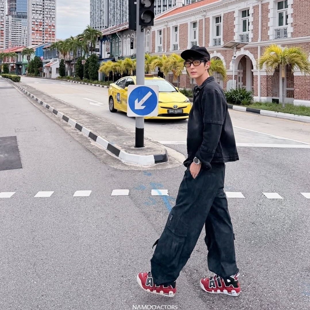 Latest photo of Lee Joongi